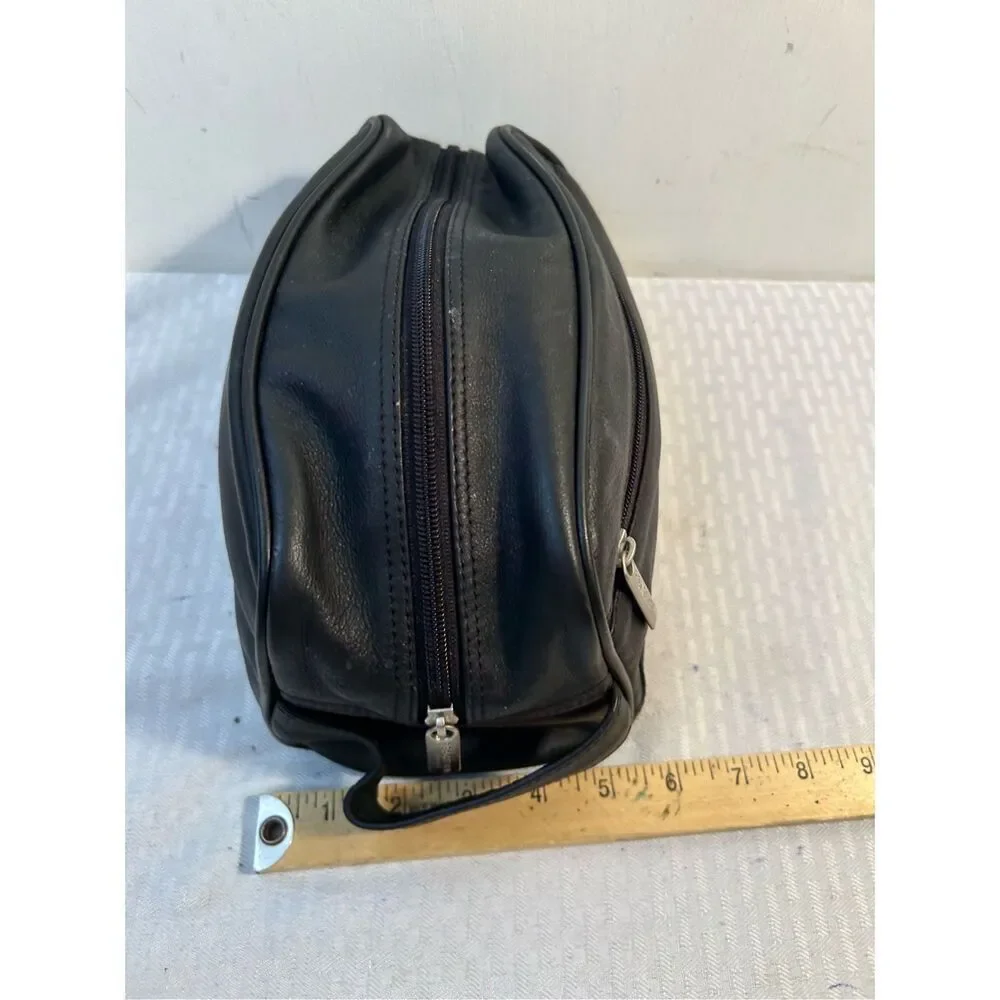 Kenneth Cole black‎ leather zipper toiletries bag 10